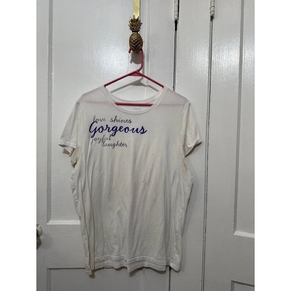 Old Navy women’s size 2x-large LOVE SHINES GORGEOUS t-shirt